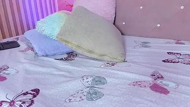 charlotte__Taylor__ from StripChat is Freechat