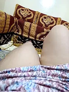 Charmota_sexi from StripChat is Freechat