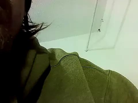 Cherry_Layne from StripChat is Freechat