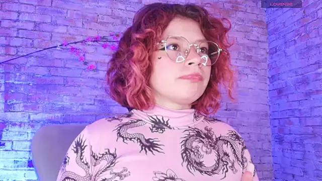 Entertain your itch for girls livestreamers with our collection of stunning models, skilled in the art of temptation and delight.