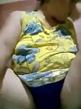 Cherrybabe05 from StripChat is Freechat
