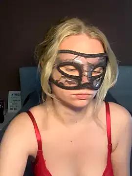 Cherrycolada from StripChat is Freechat