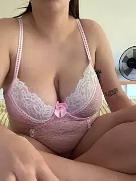 CherryOnTop_xox from StripChat is Freechat
