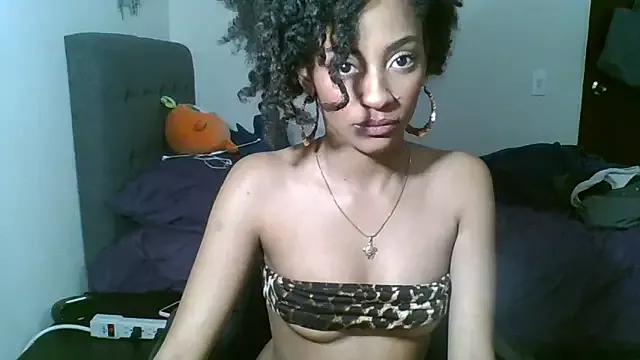 CherryPop_sr from StripChat is Freechat