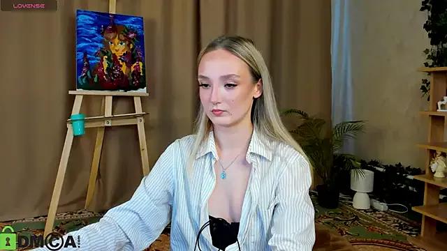 Entertain your itch for girls livestreamers with our collection of stunning models, skilled in the art of temptation and delight.