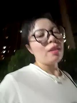 chick-888 from StripChat is Freechat