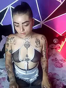 Entertain your itch for girls livestreamers with our collection of stunning models, skilled in the art of temptation and delight.