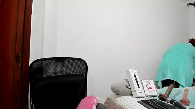 Entertain your itch for girls livestreamers with our collection of stunning models, skilled in the art of temptation and delight.