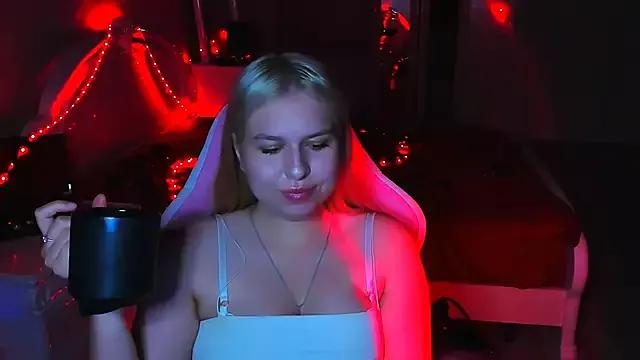 Entertain your itch for girls livestreamers with our collection of stunning models, skilled in the art of temptation and delight.