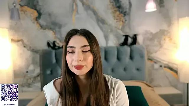 Entertain your itch for girls livestreamers with our collection of stunning models, skilled in the art of temptation and delight.