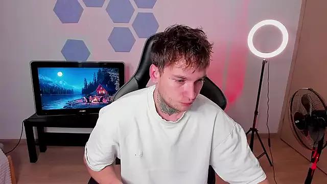 Chris_Tyson from StripChat is Freechat