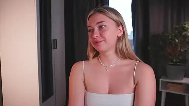 Entertain your itch for girls livestreamers with our collection of stunning models, skilled in the art of temptation and delight.