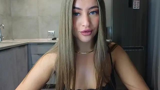 Entertain your itch for girls livestreamers with our collection of stunning models, skilled in the art of temptation and delight.