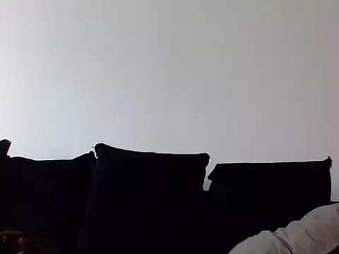 Cinderellajewelsofficial from StripChat is Freechat