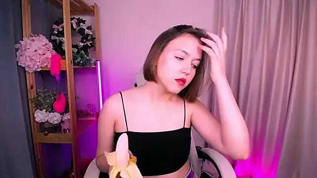 Entertain your itch for girls livestreamers with our collection of stunning models, skilled in the art of temptation and delight.
