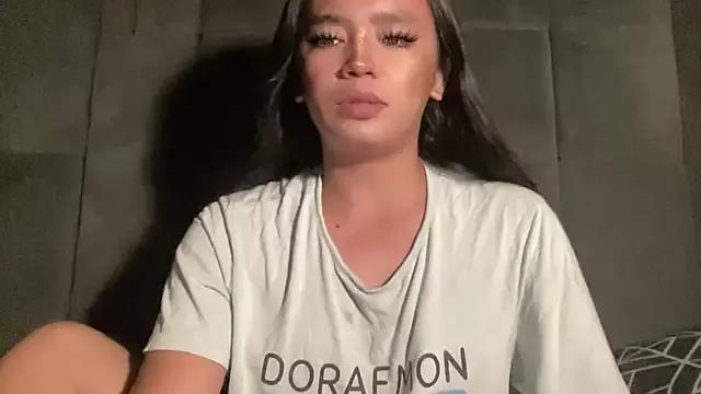 Claudia_Johnson from StripChat is Freechat