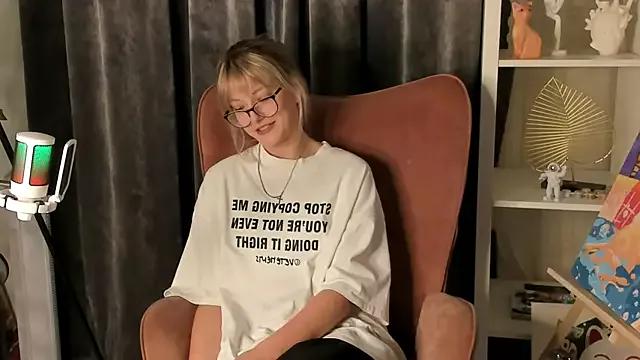 ClemmieBrintnall from StripChat is Freechat