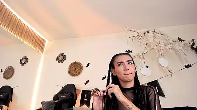 cloe_taylor__ from StripChat is Freechat