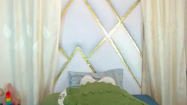 Clover_Lover_ from StripChat is Freechat