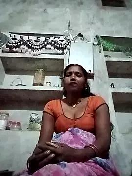 Cm_pooja from StripChat is Freechat