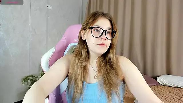 Entertain your itch for girls livestreamers with our collection of stunning models, skilled in the art of temptation and delight.