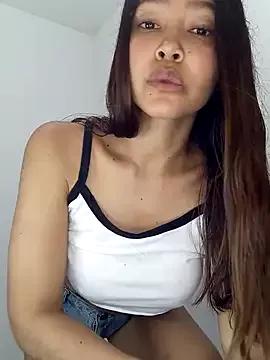 Colombiana219 from StripChat