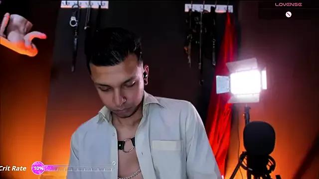 Connor_wolf from StripChat is Freechat
