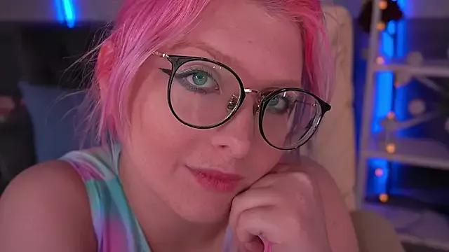 CoolTatis from StripChat is Freechat