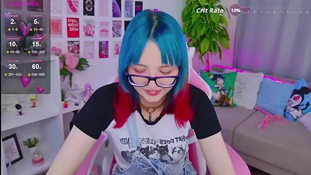 CoralineYoung from StripChat is Freechat