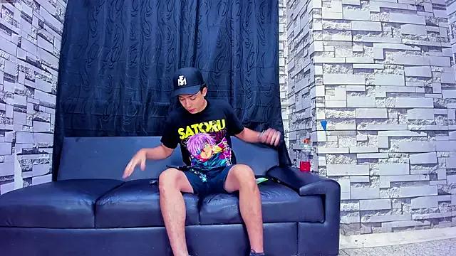 Entertain your itch for girls livestreamers with our collection of stunning models, skilled in the art of temptation and delight.