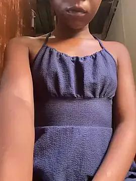 Crazyqueenxxx from StripChat is Freechat