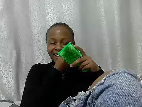 Creamybabee from StripChat is Freechat
