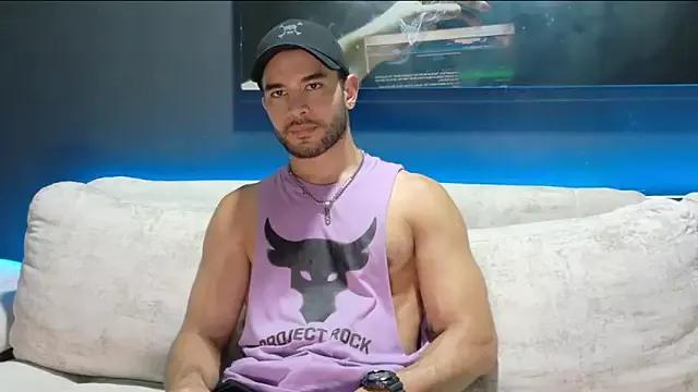 Crhis_N_Derek from StripChat is Freechat