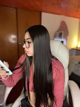 Cristina_pinkk from StripChat is Freechat