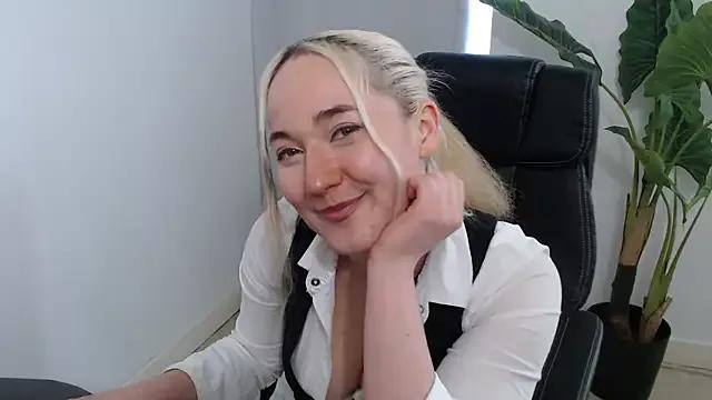 Entertain your itch for girls livestreamers with our collection of stunning models, skilled in the art of temptation and delight.
