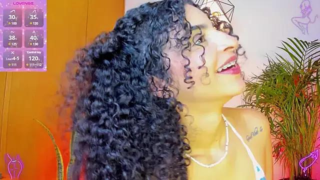 CurlyRose__ from StripChat is Freechat