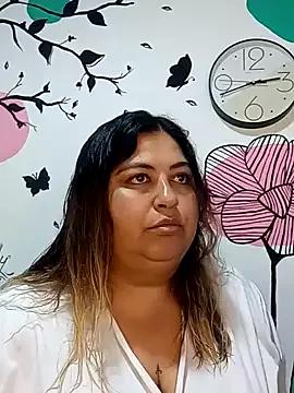 curvy_diva_ from StripChat is Freechat
