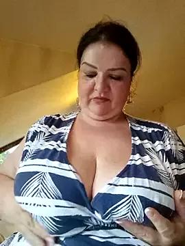 Photos of curvymilfxx990 from StripChat is Freechat