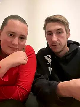 CurvySabrina from StripChat is Freechat