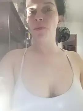 CurvySara1 from StripChat is Freechat