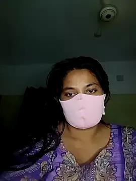 Cute-Faria from StripChat is Freechat