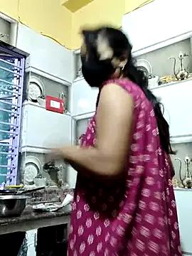 Cute-Kavya25 from StripChat is Freechat