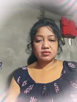 Cute-Swewty from StripChat is Freechat