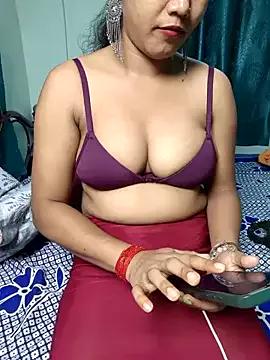 CUTE_Layla from StripChat is Freechat
