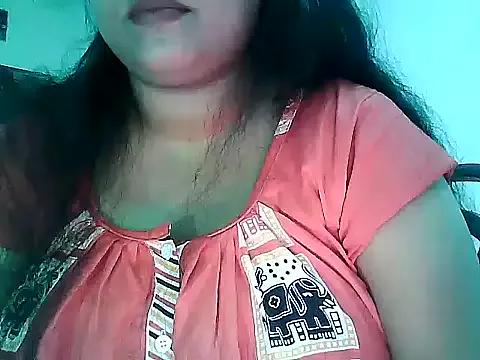 Cute_Srinika from StripChat is Freechat