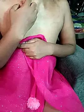 Cutee-nisha from StripChat is Freechat