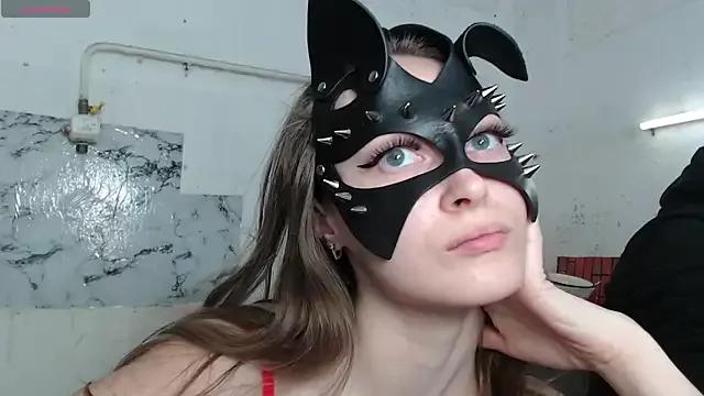 cutemilana_sexwife from StripChat is Freechat