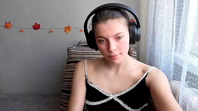 CutieAnny from StripChat is Freechat