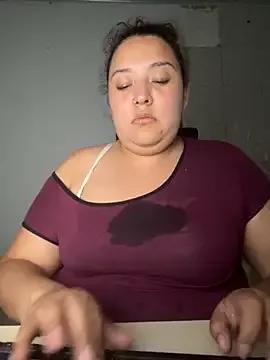 cutiepeach from StripChat is Freechat