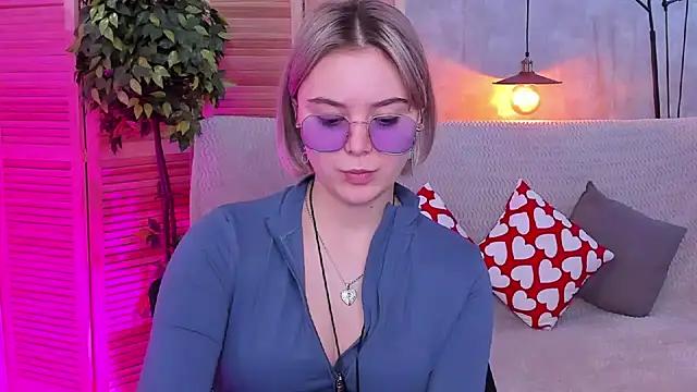 Entertain your itch for girls livestreamers with our collection of stunning models, skilled in the art of temptation and delight.